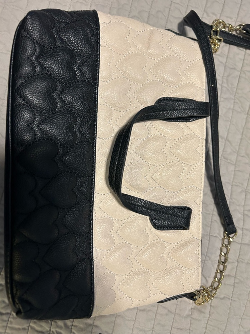 Betsey Johnson Cream, Black & Hot Pink Heart-Quilted Shoulder Bag - Picture 4 of 4